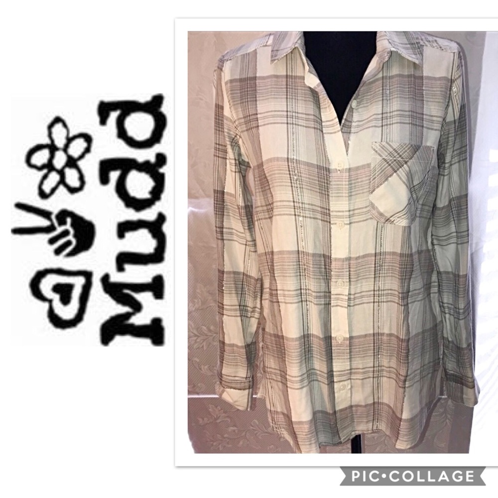 🌺Mudd Button Down Plaid Blouse